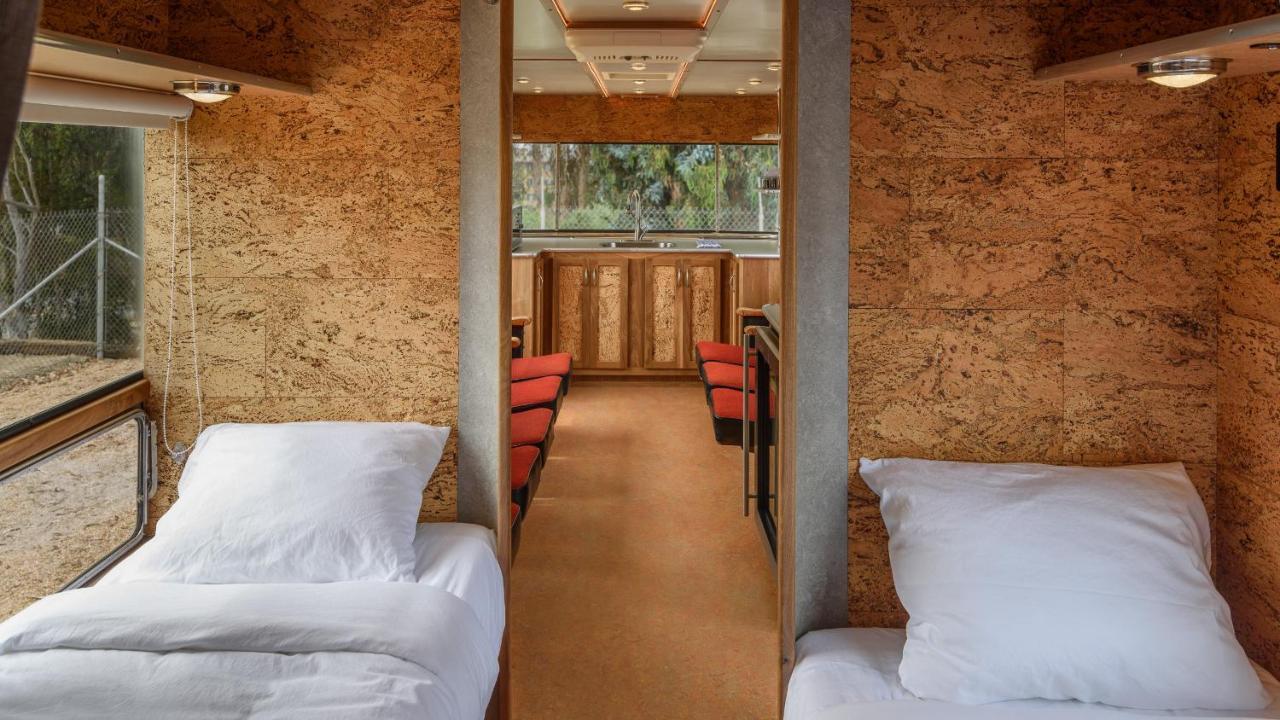 Waypoint Ventura Hotel Ngoại thất bức ảnh